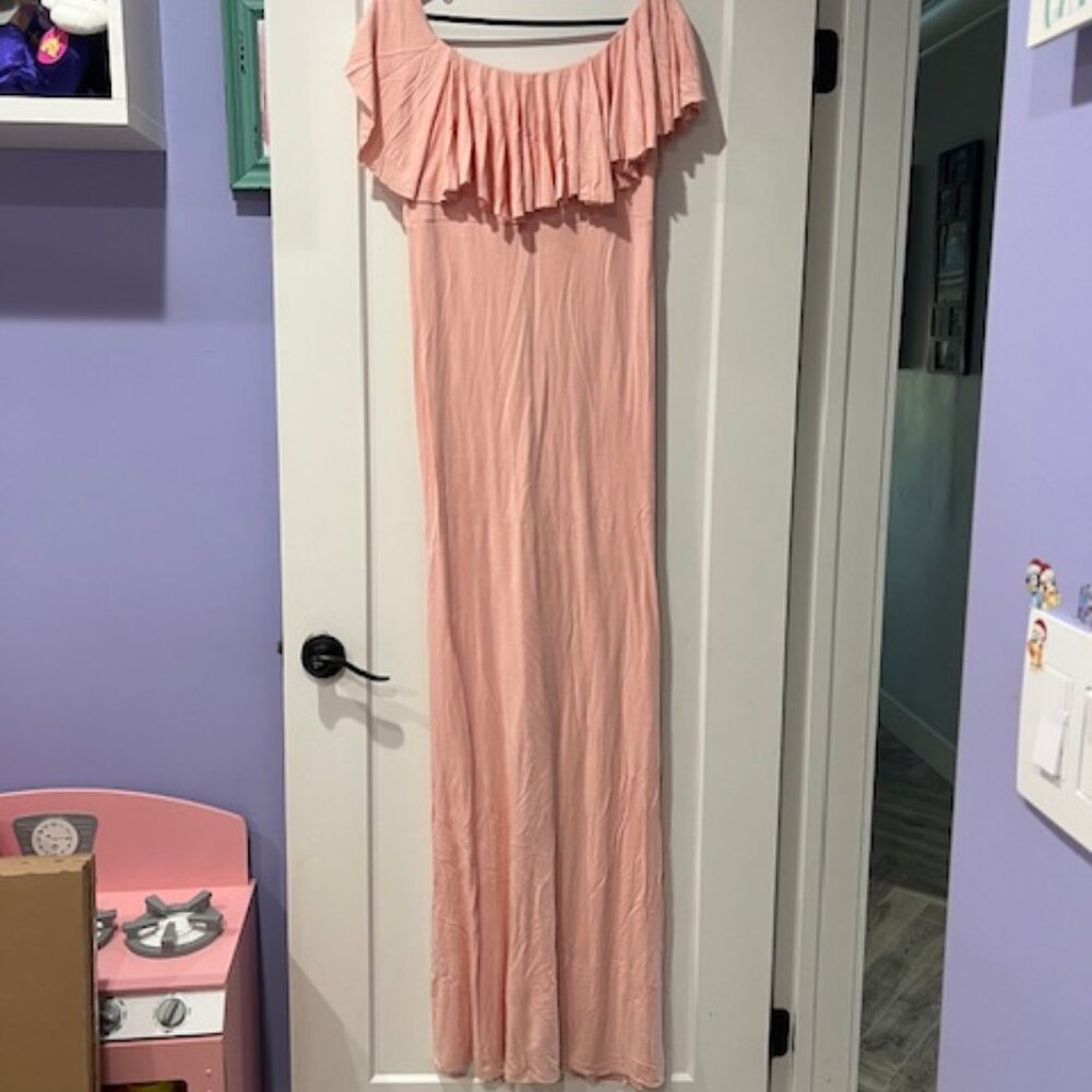 Sew Trendy Maternity Dress